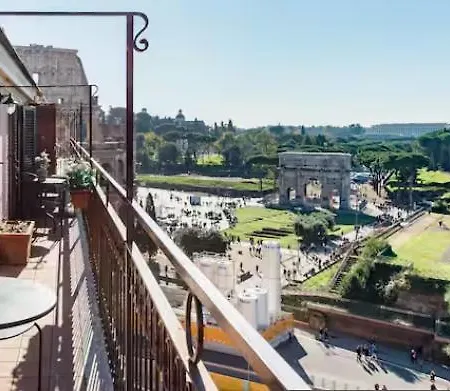Spacious Penthouse With Stunning Views Of Historic Landmarks Apartment Rome