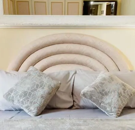 Appartement Spacious Penthouse With Stunning Views Of Historic Landmarks *